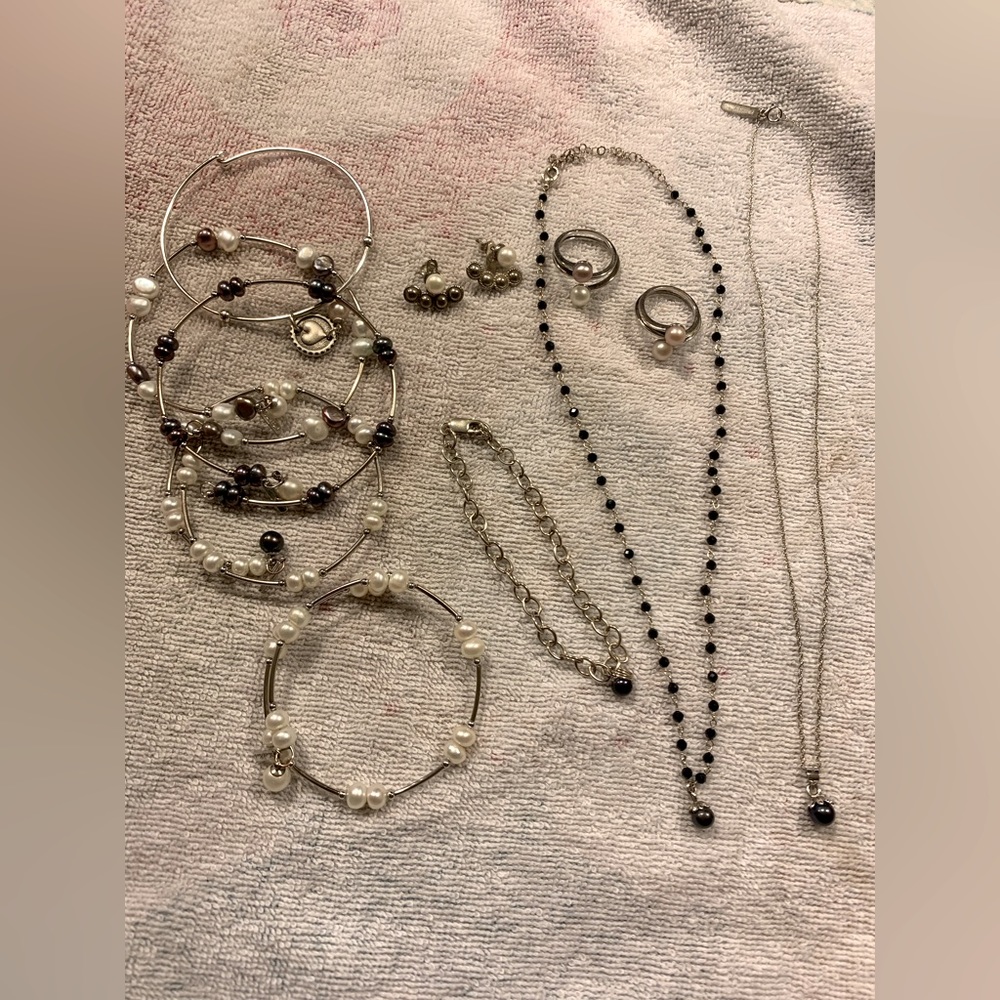 Vantel Pearls Jewelry